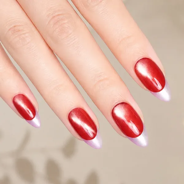 Cat-eye press-on nails