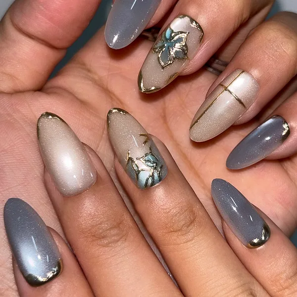Misty Blue 3D Flower Cat Eye Short Almond Press-On Nails